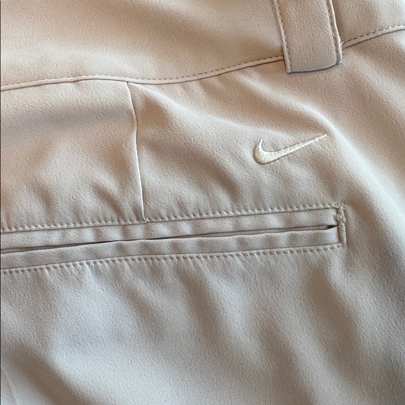 NIKE GOLF Tour Performance Dry-Fit Beige Cropped Pants Women’s Size 14 - Picture 5 of 16